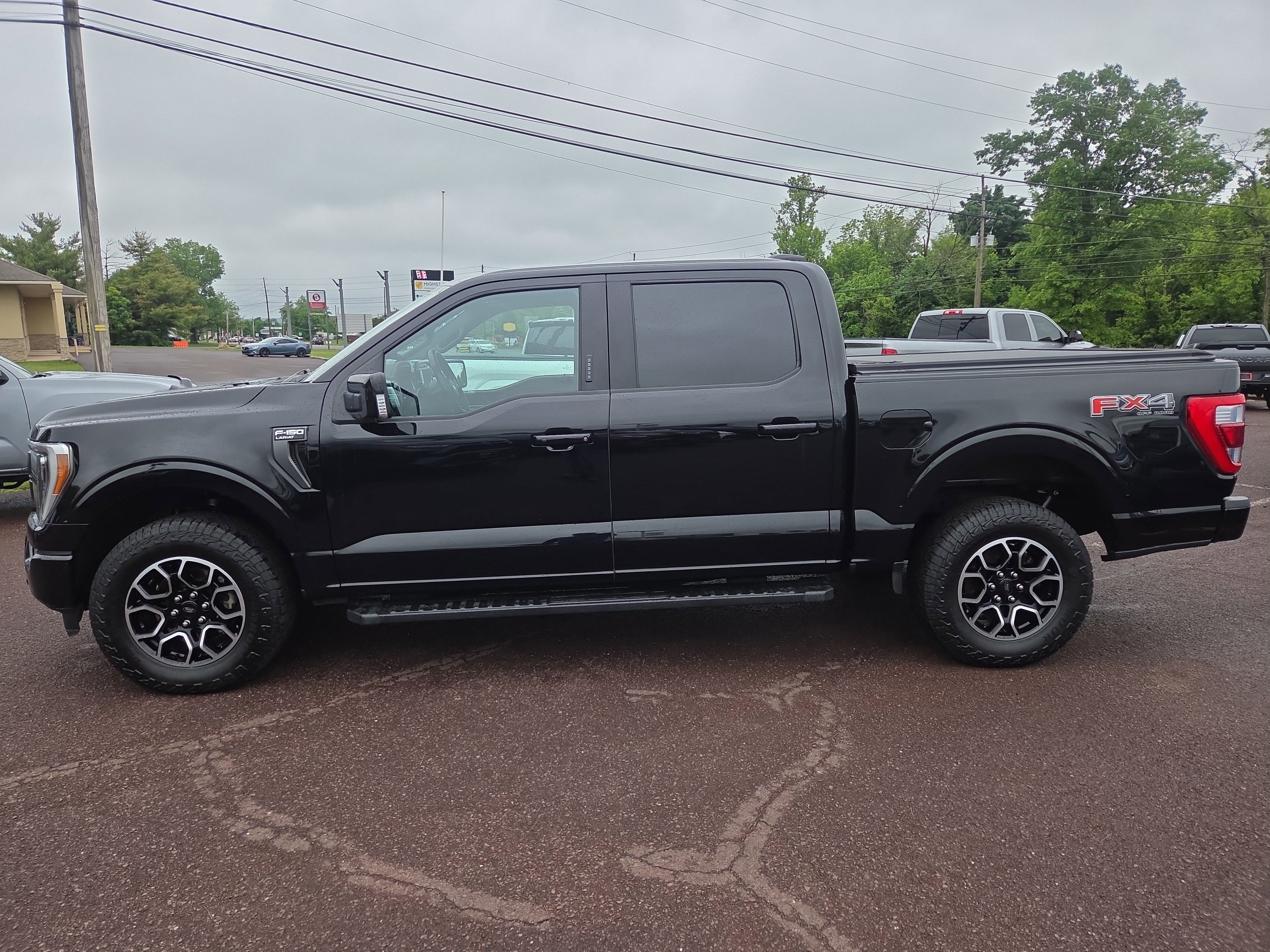 2022 Ford F-150 LARIAT