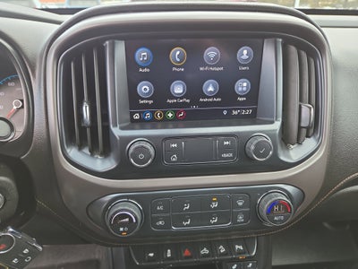 2022 GMC Canyon 4WD AT4 w/Leather