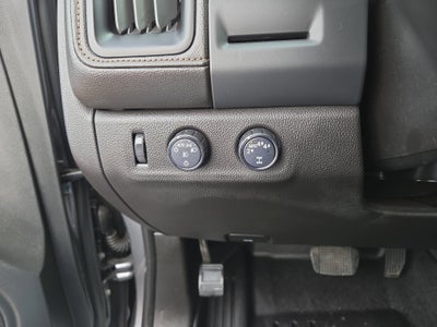 2022 GMC Canyon 4WD AT4 w/Leather