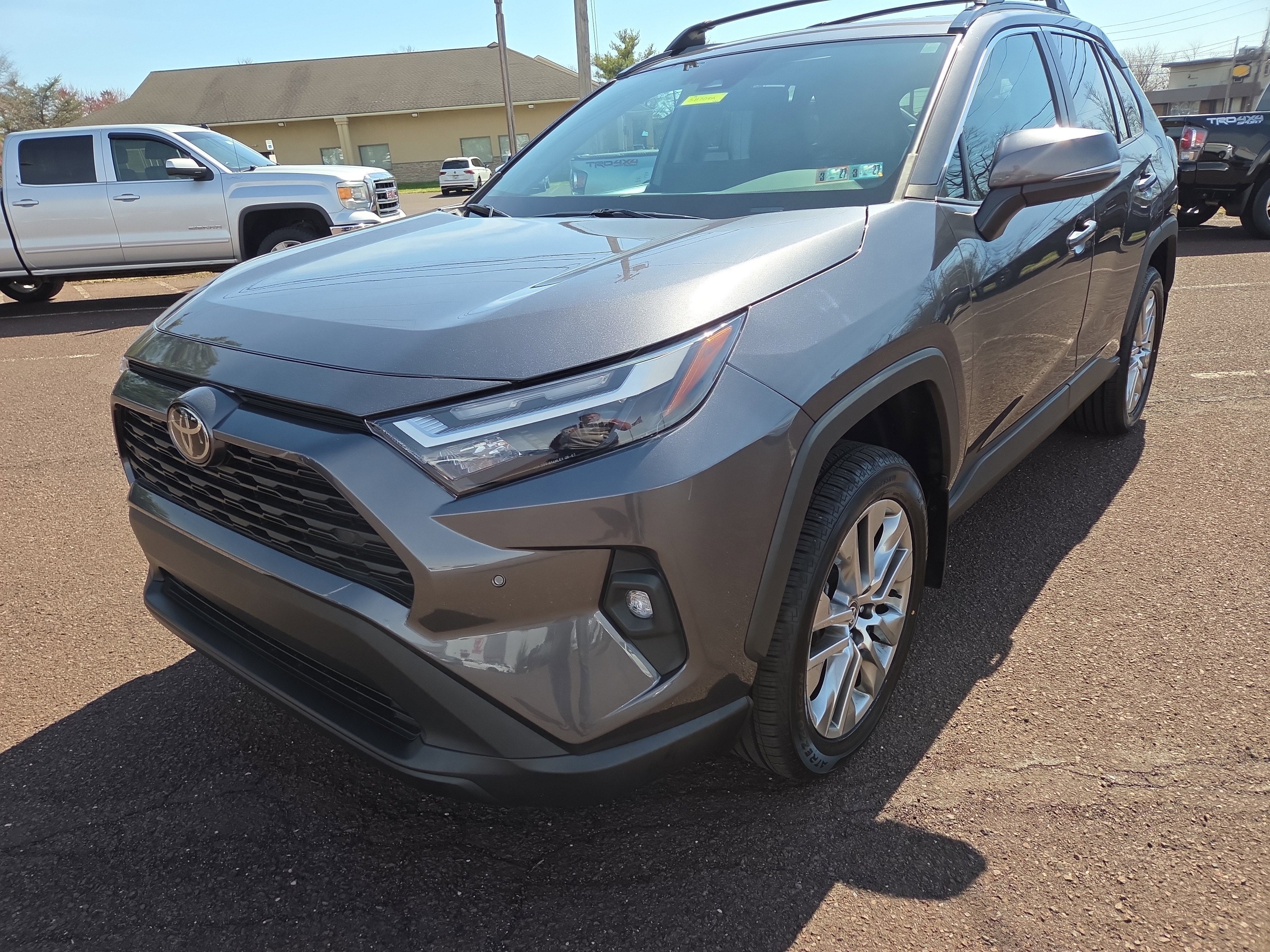 2023 Toyota RAV4 XLE Premium