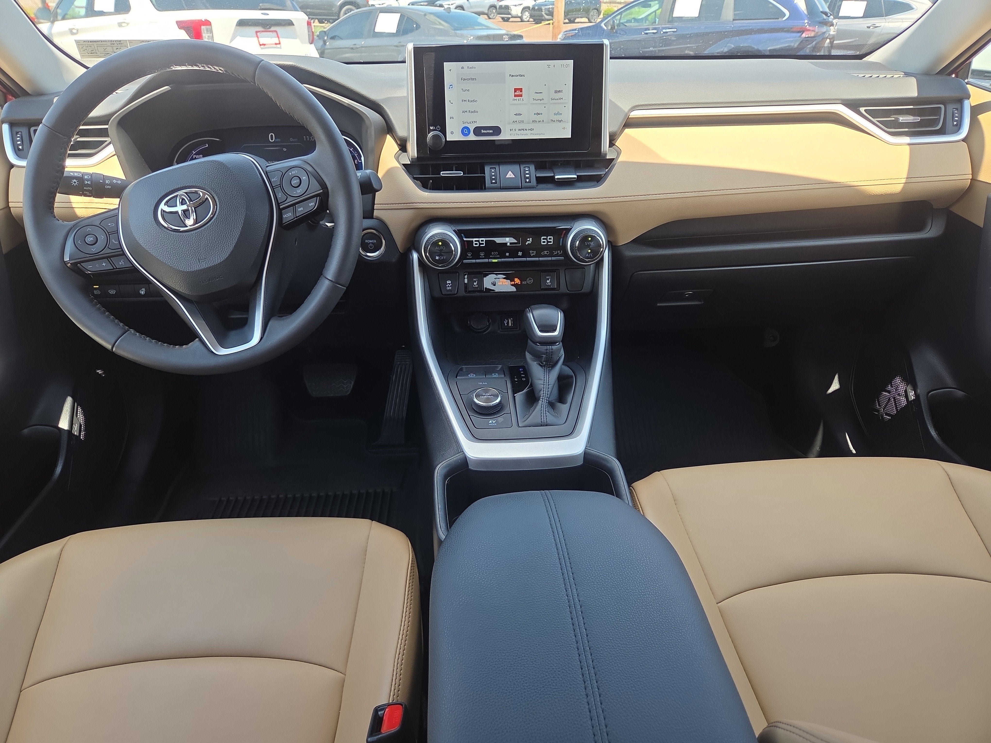 2024 Toyota RAV4 Hybrid XLE Premium