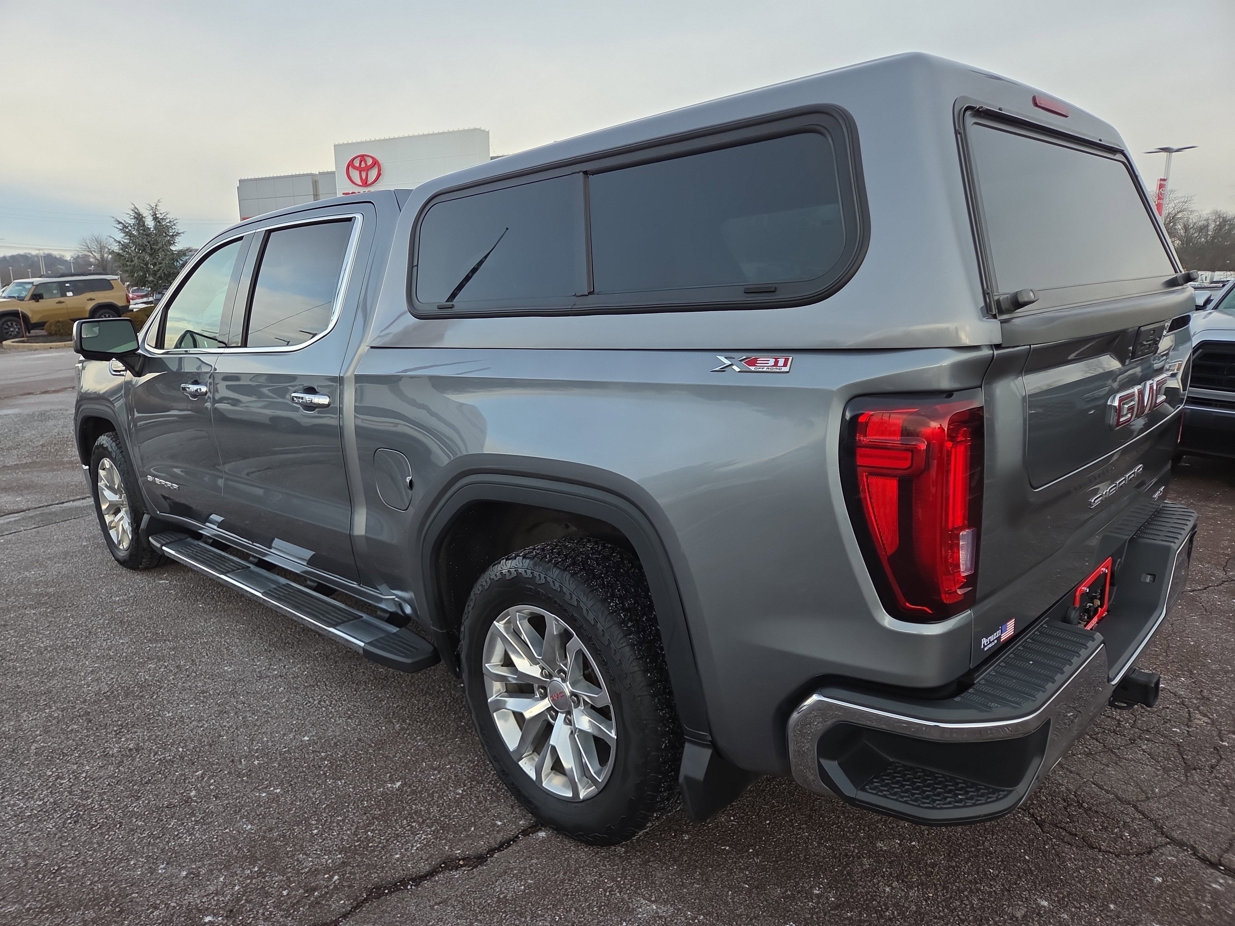 2019 GMC Sierra 1500 SLT