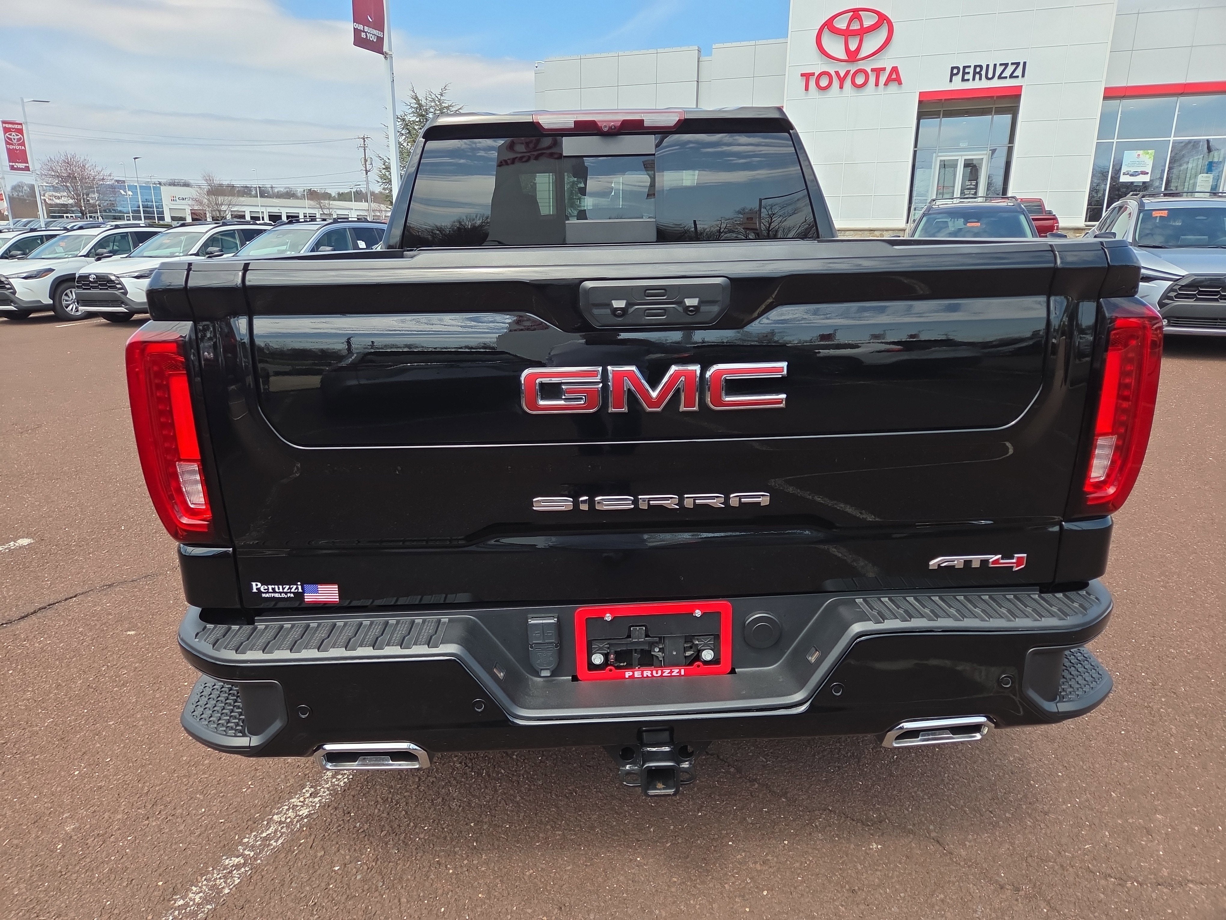 2024 GMC Sierra 1500 AT4