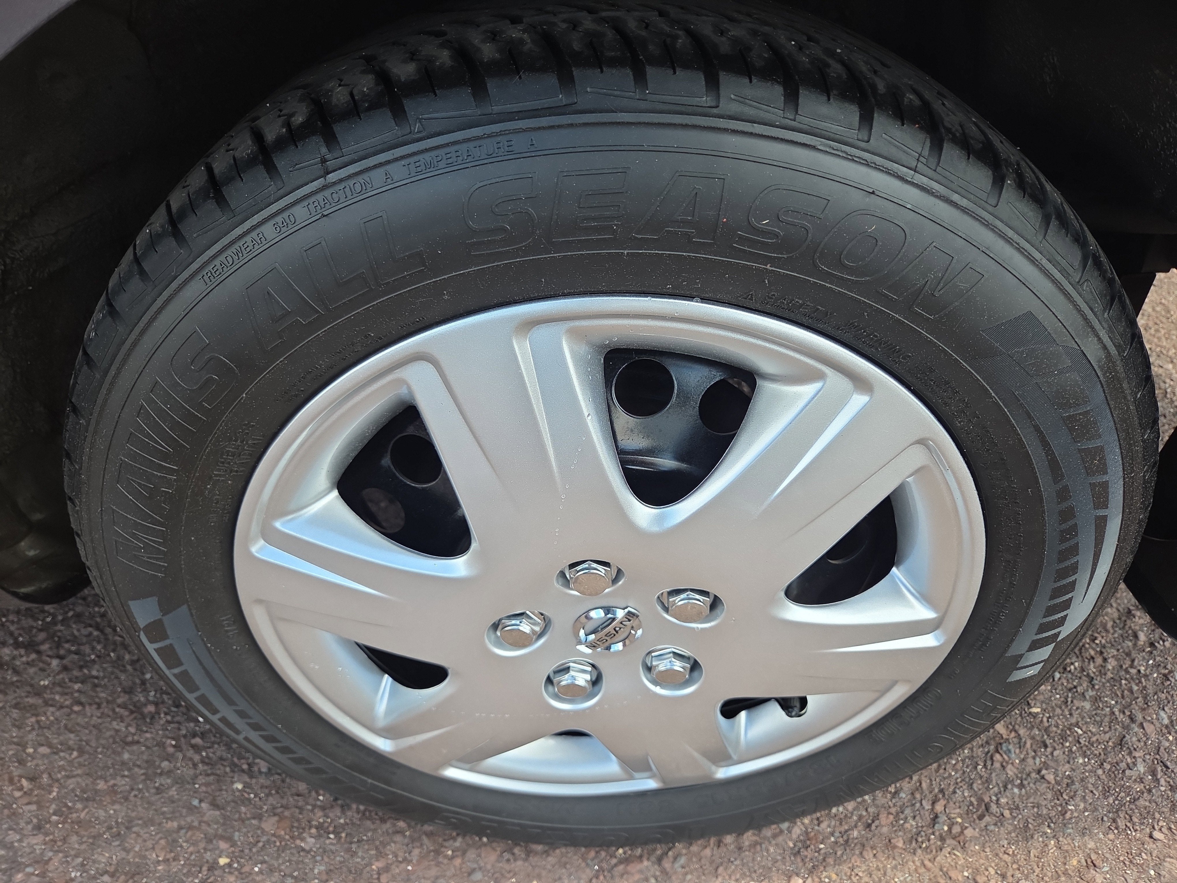 2015 Nissan Versa S Plus