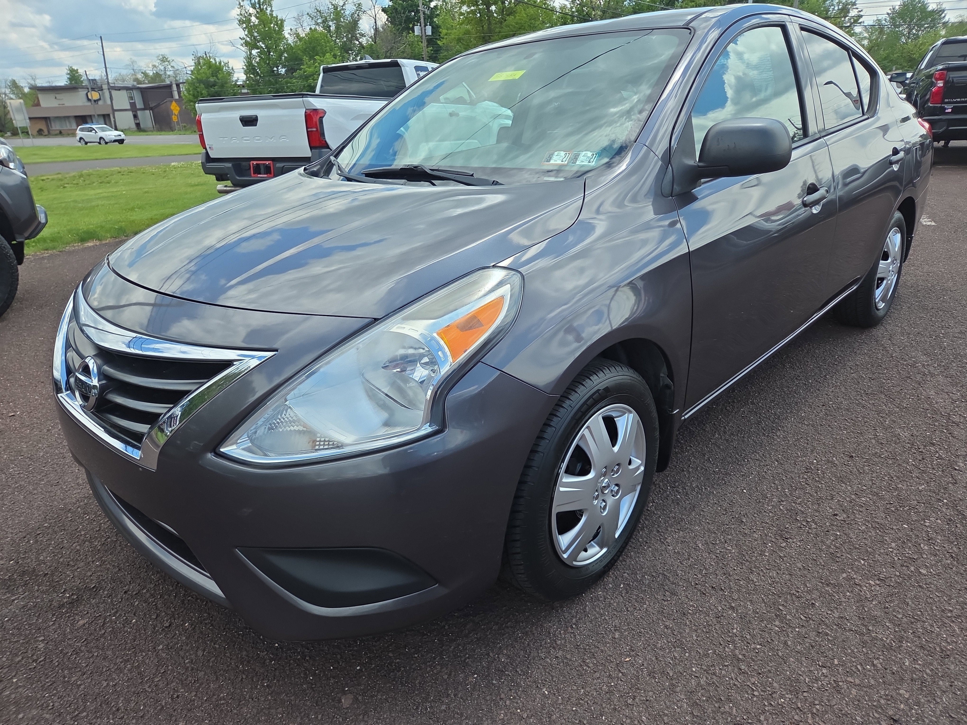2015 Nissan Versa S Plus