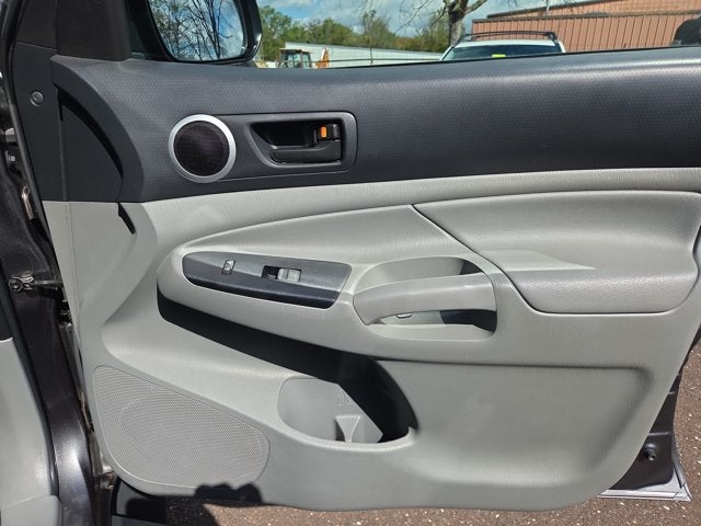2014 Toyota Tacoma 4WD Double Cab V6 AT (Natl)