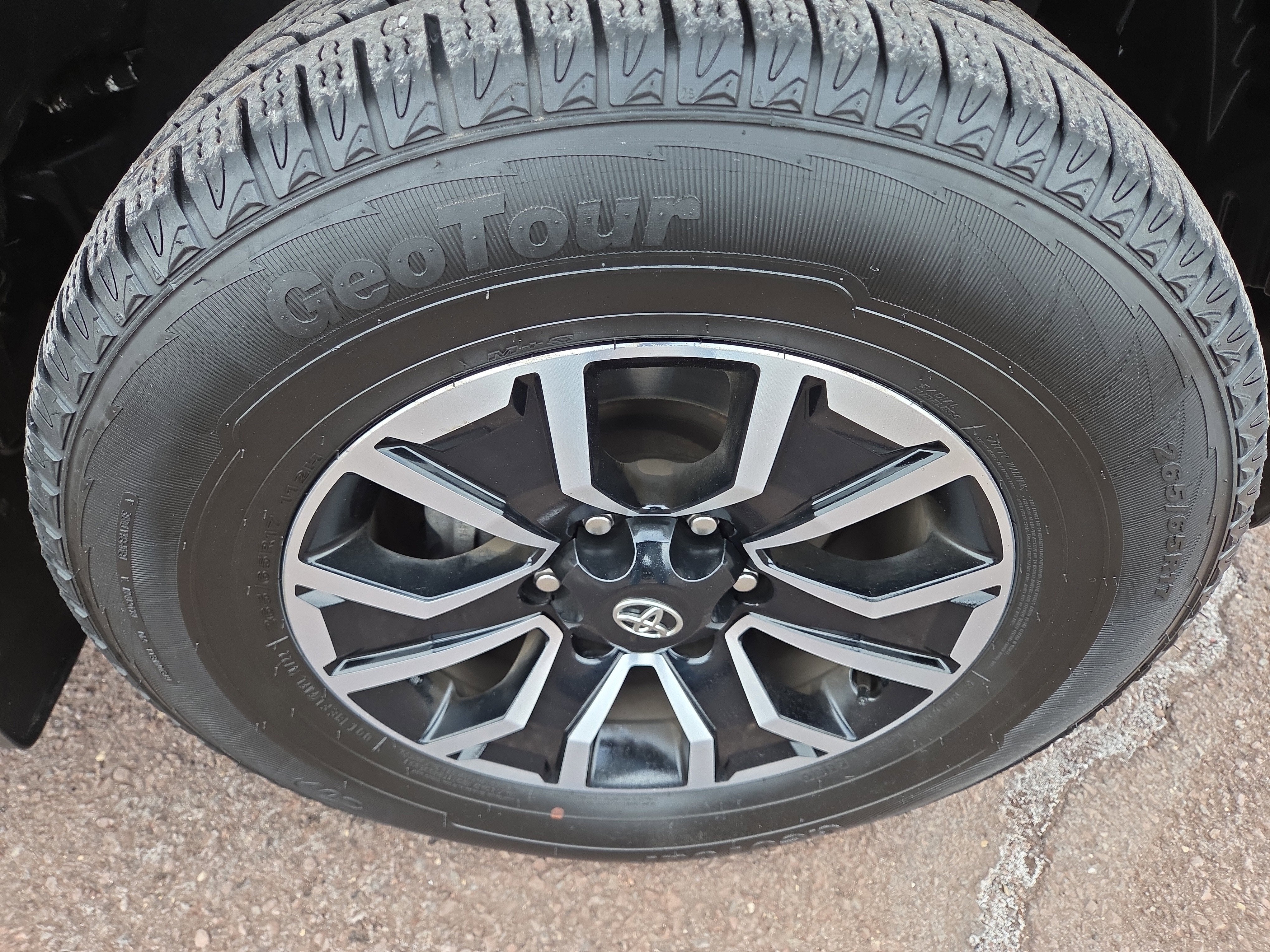 2022 Toyota Tacoma SR