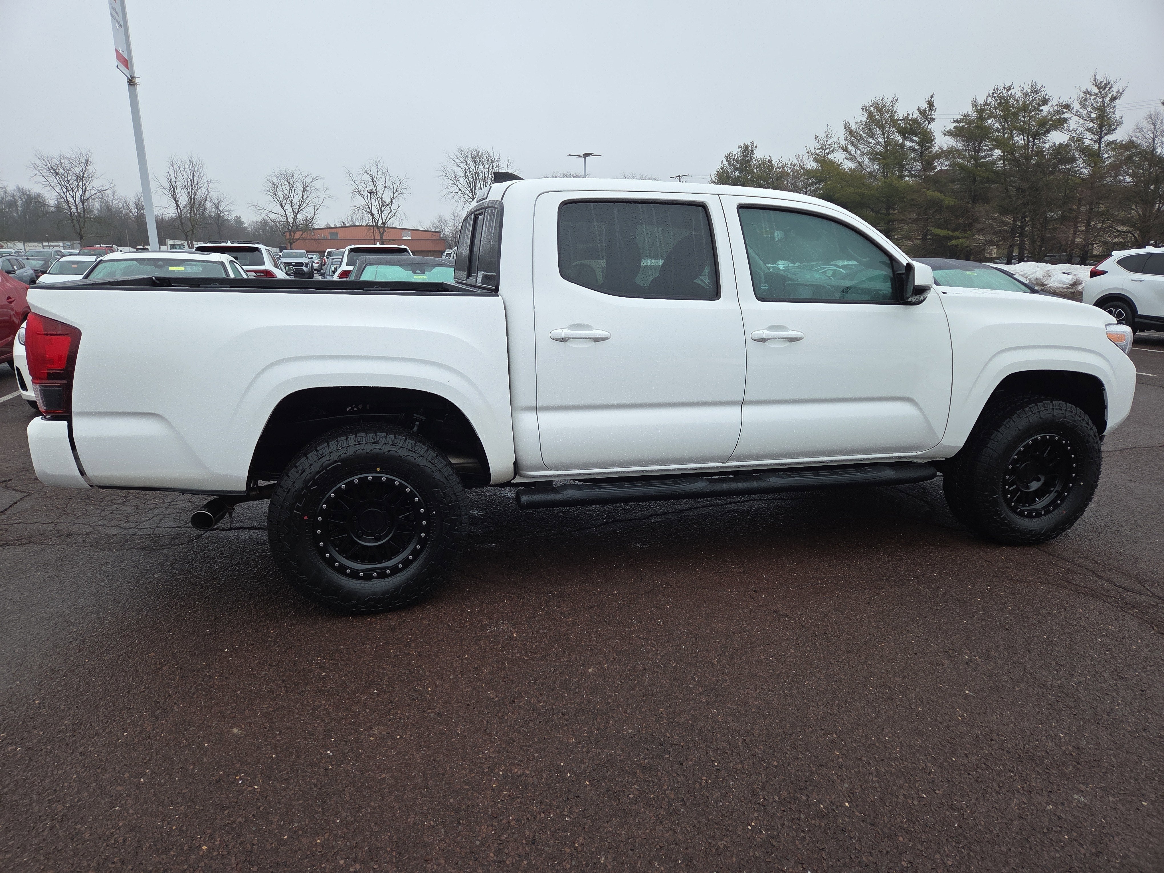 2022 Toyota Tacoma SR