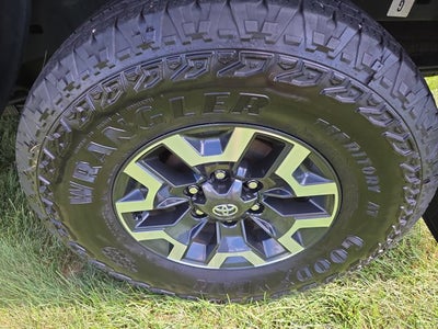 2022 Toyota Tacoma TRD OFFROAD