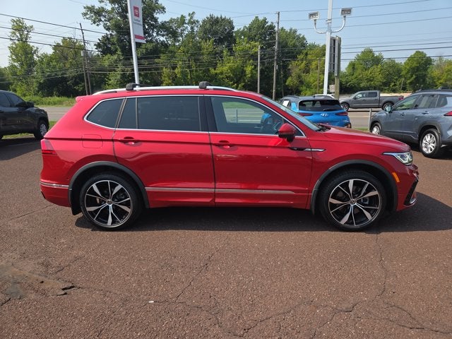 2024 Volkswagen Tiguan SEL R-Line