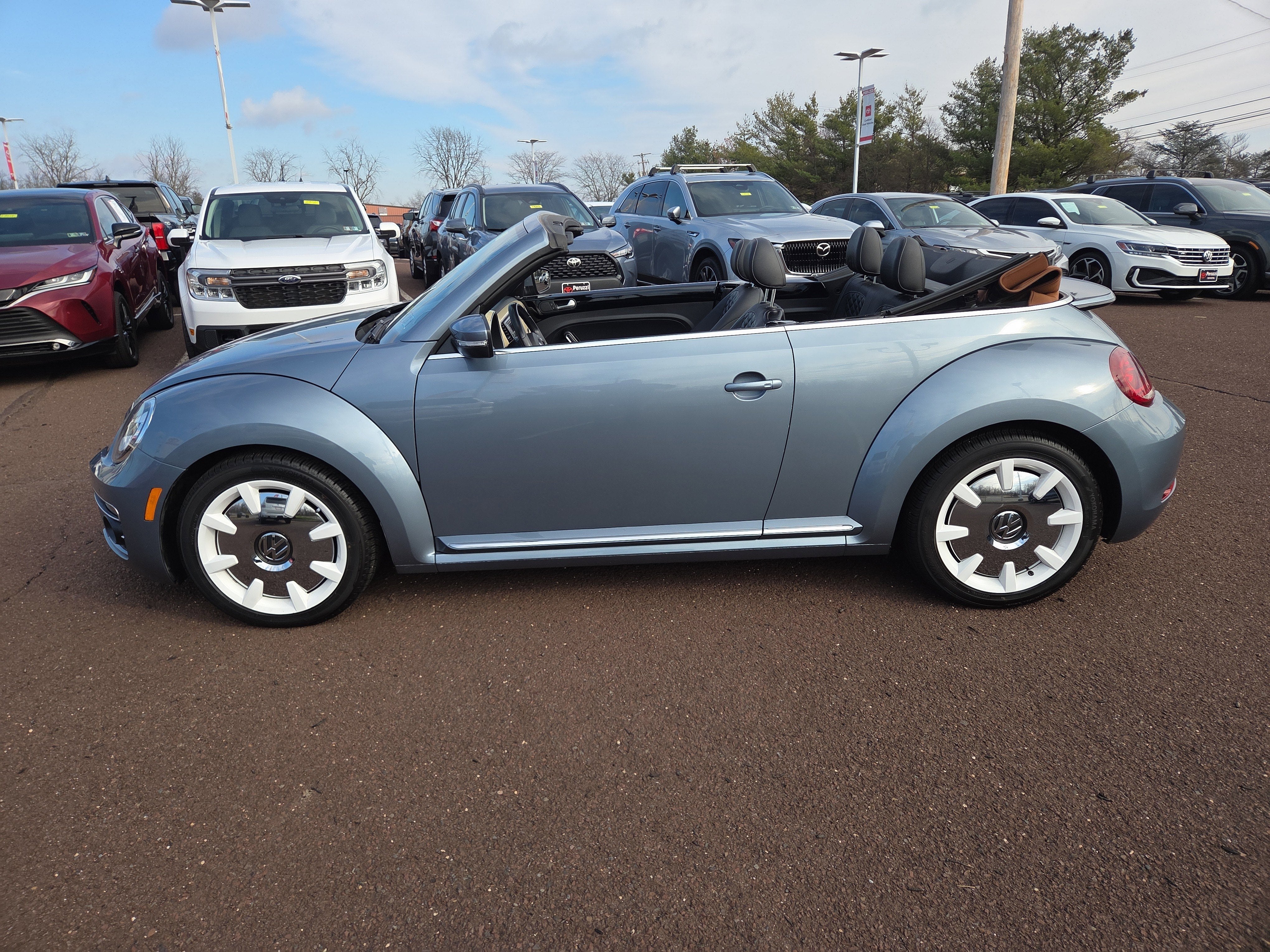 2019 Volkswagen Beetle Convertible Final Edition SEL
