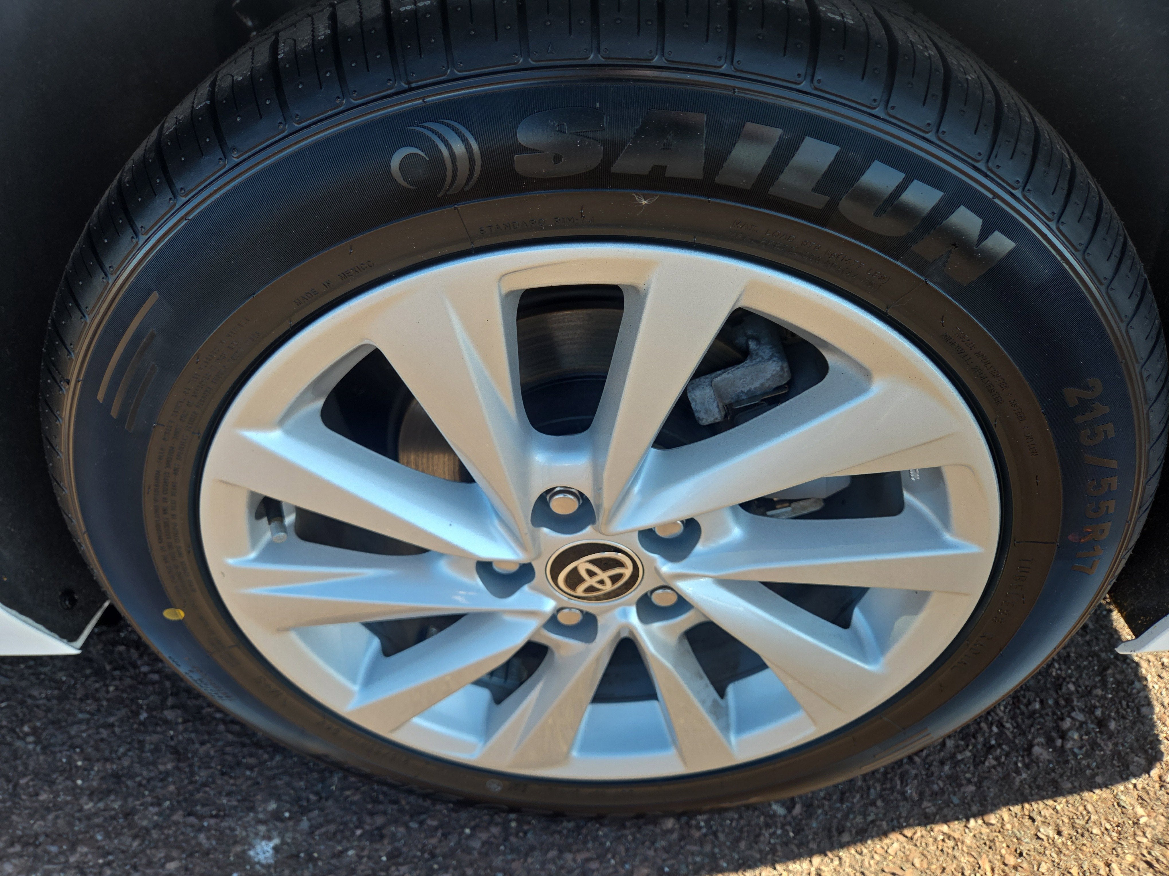 2024 Toyota Camry LE