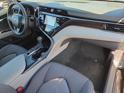 2020 Toyota Camry Hybrid LE