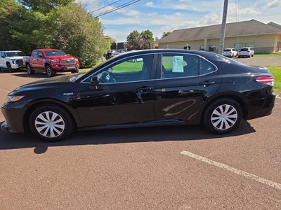 2020 Toyota Camry Hybrid LE
