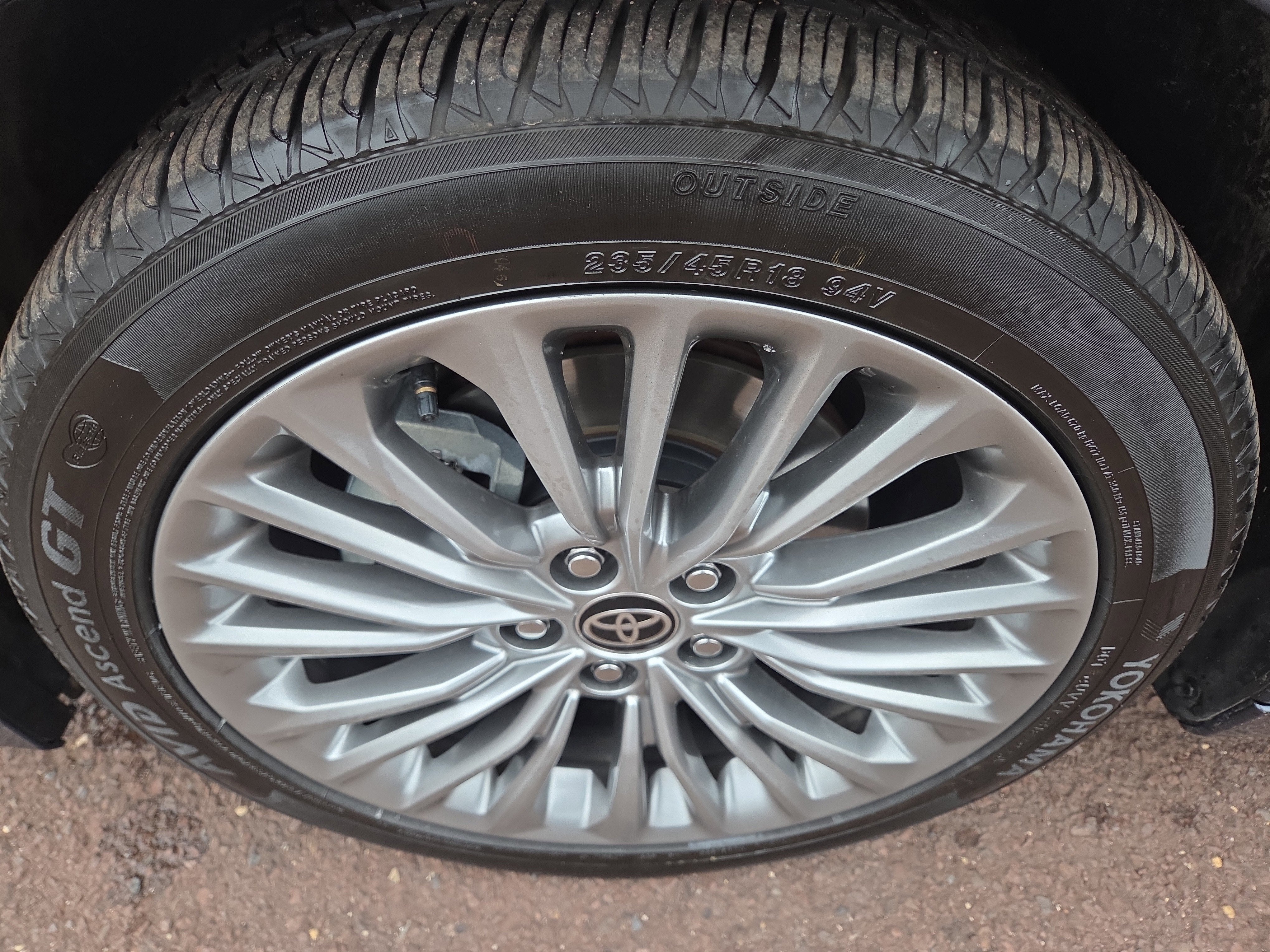 2022 Toyota Avalon Hybrid Limited