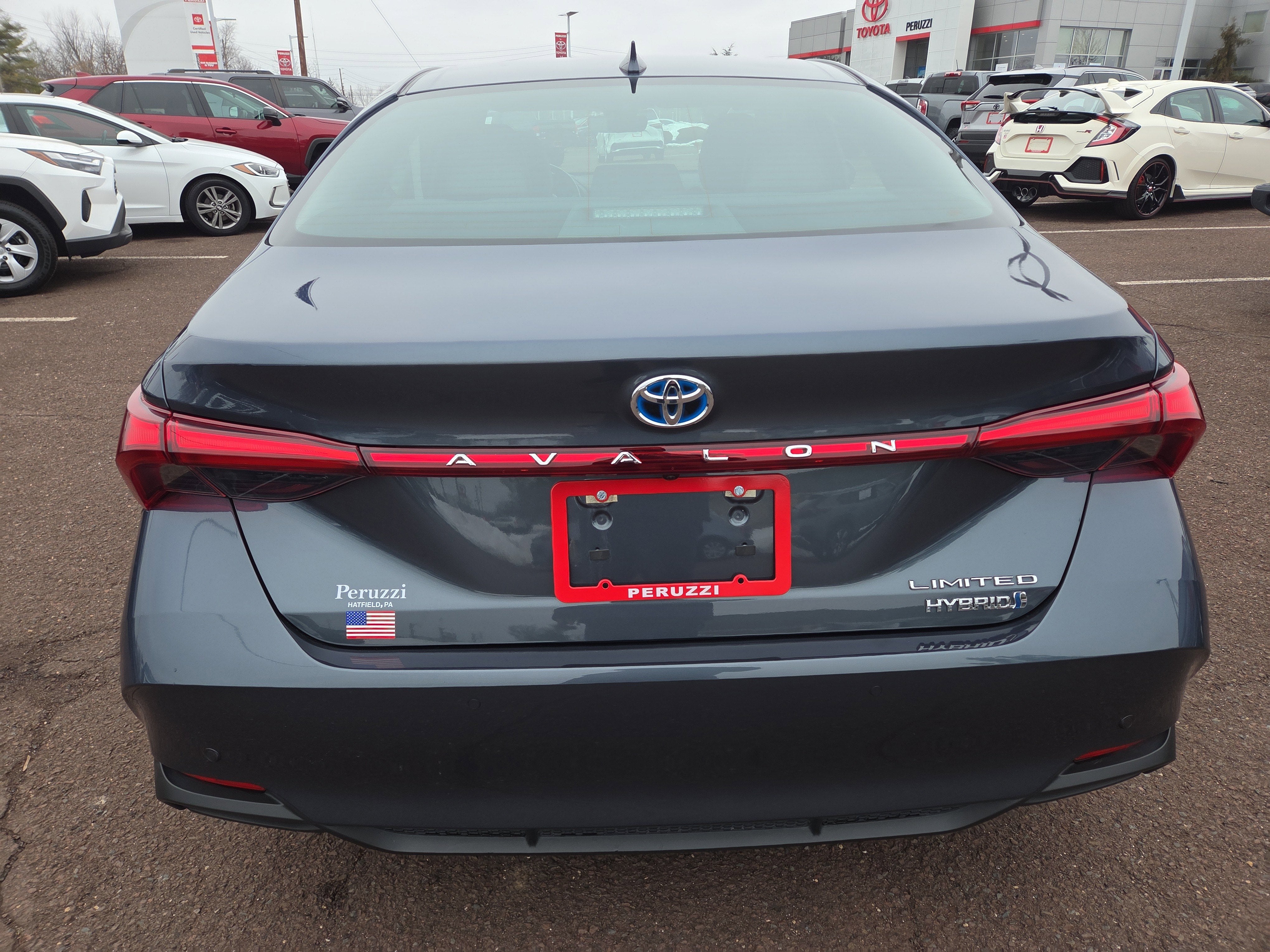 2022 Toyota Avalon Hybrid Limited