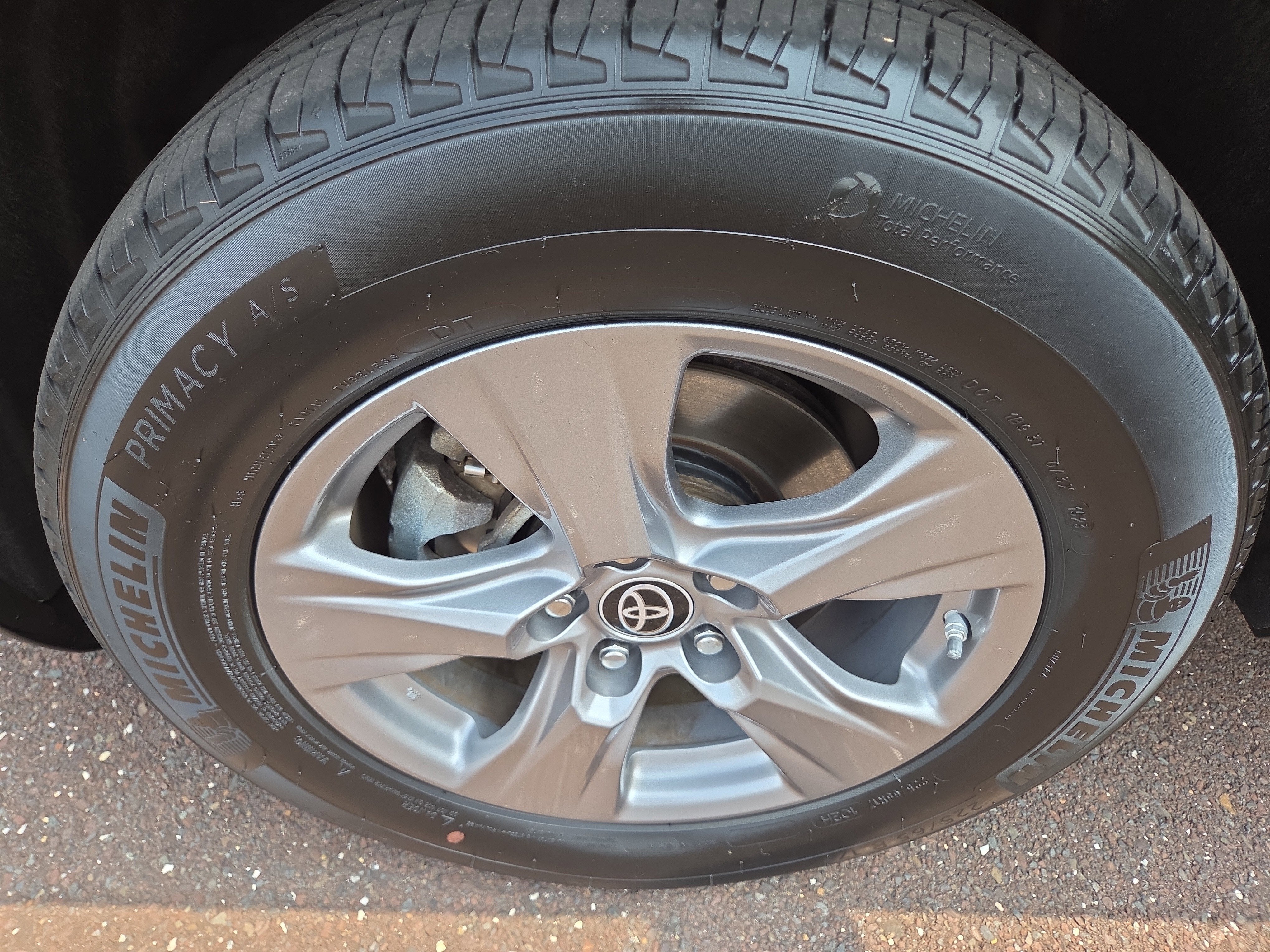 2023 Toyota RAV4 Hybrid LE