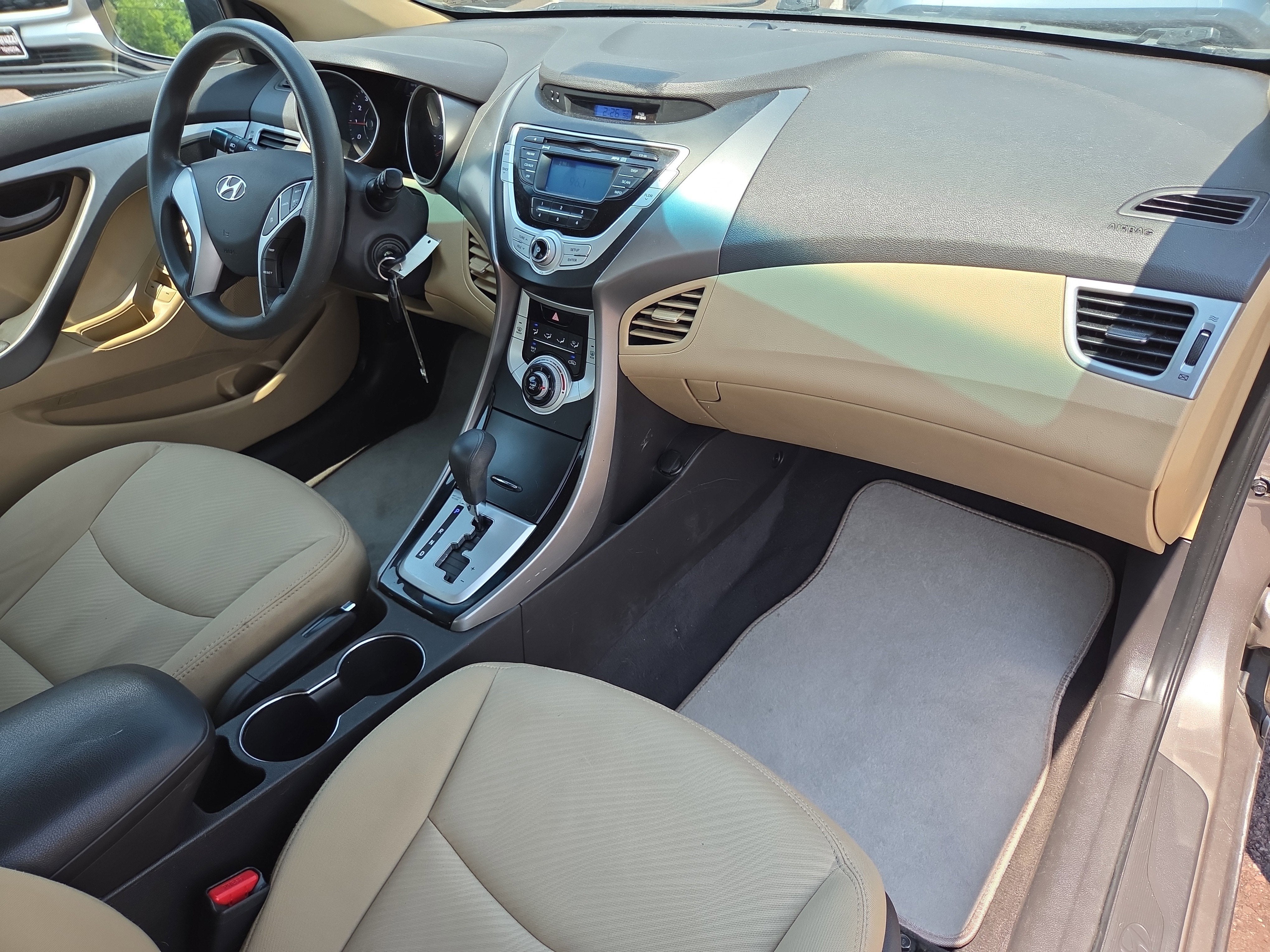 2011 Hyundai Elantra GLS