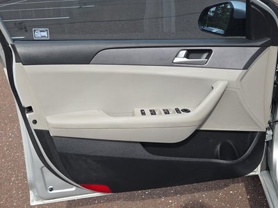 2016 Hyundai Sonata 2.4L SE
