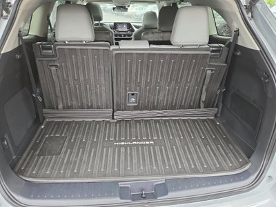 2022 Toyota Highlander Hybrid Bronze Edition