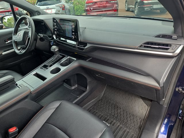 2023 Toyota Sienna XSE