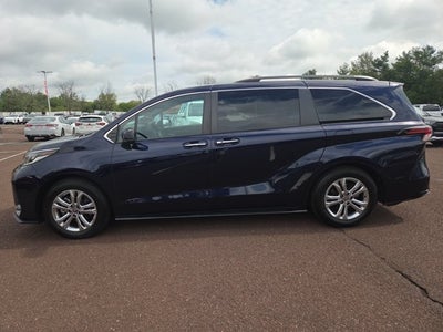 2023 Toyota Sienna XSE