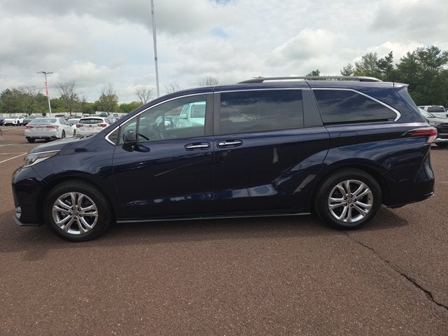2023 Toyota Sienna XSE