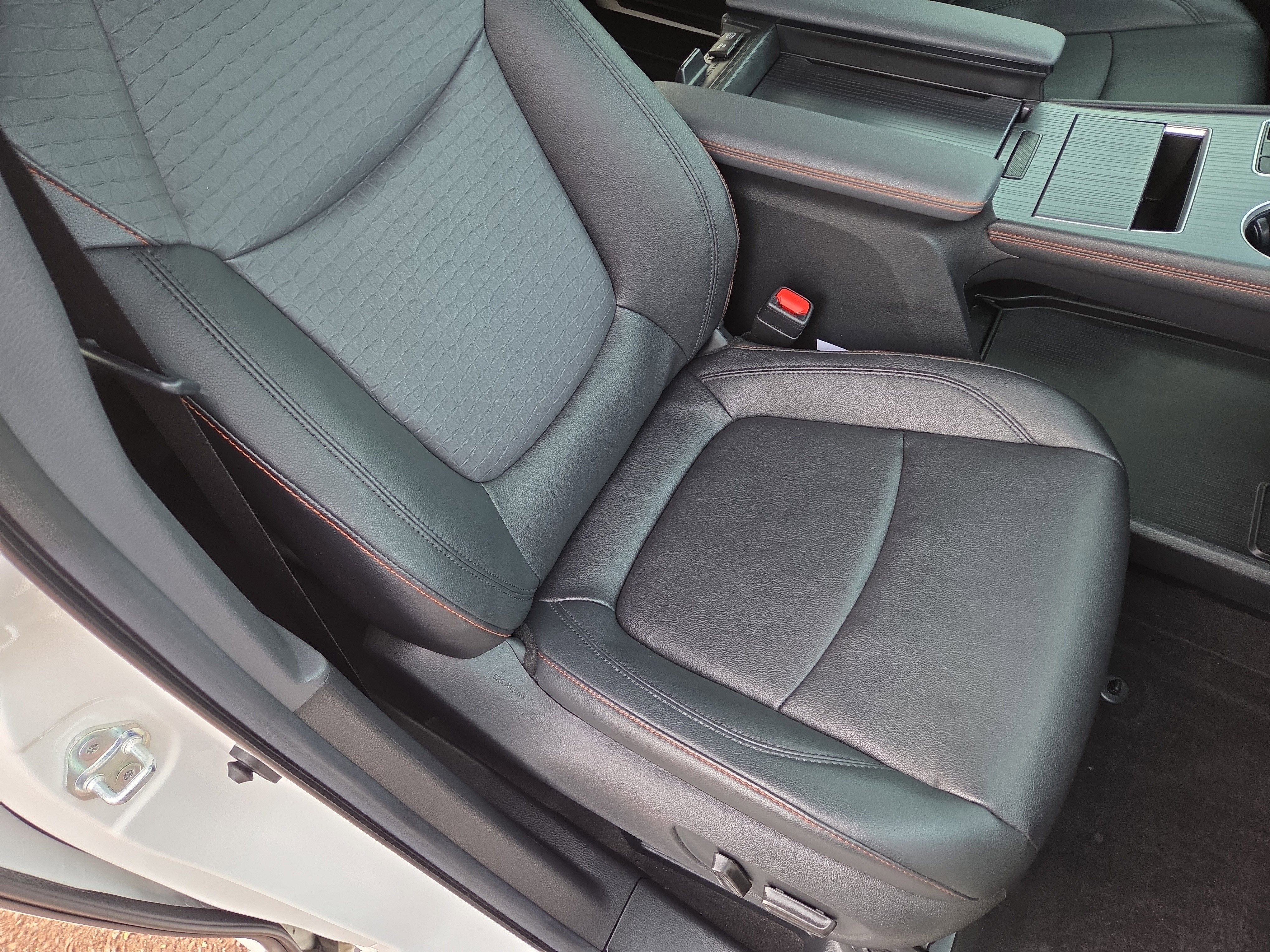 2023 Toyota Sienna XSE