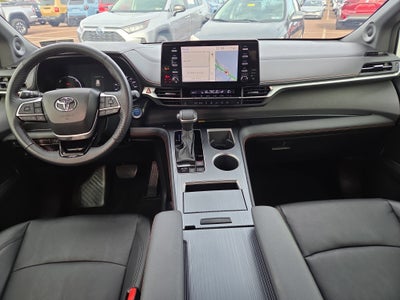 2023 Toyota Sienna XSE