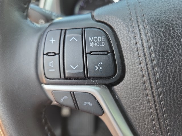 2019 Toyota Highlander Limited Platinum