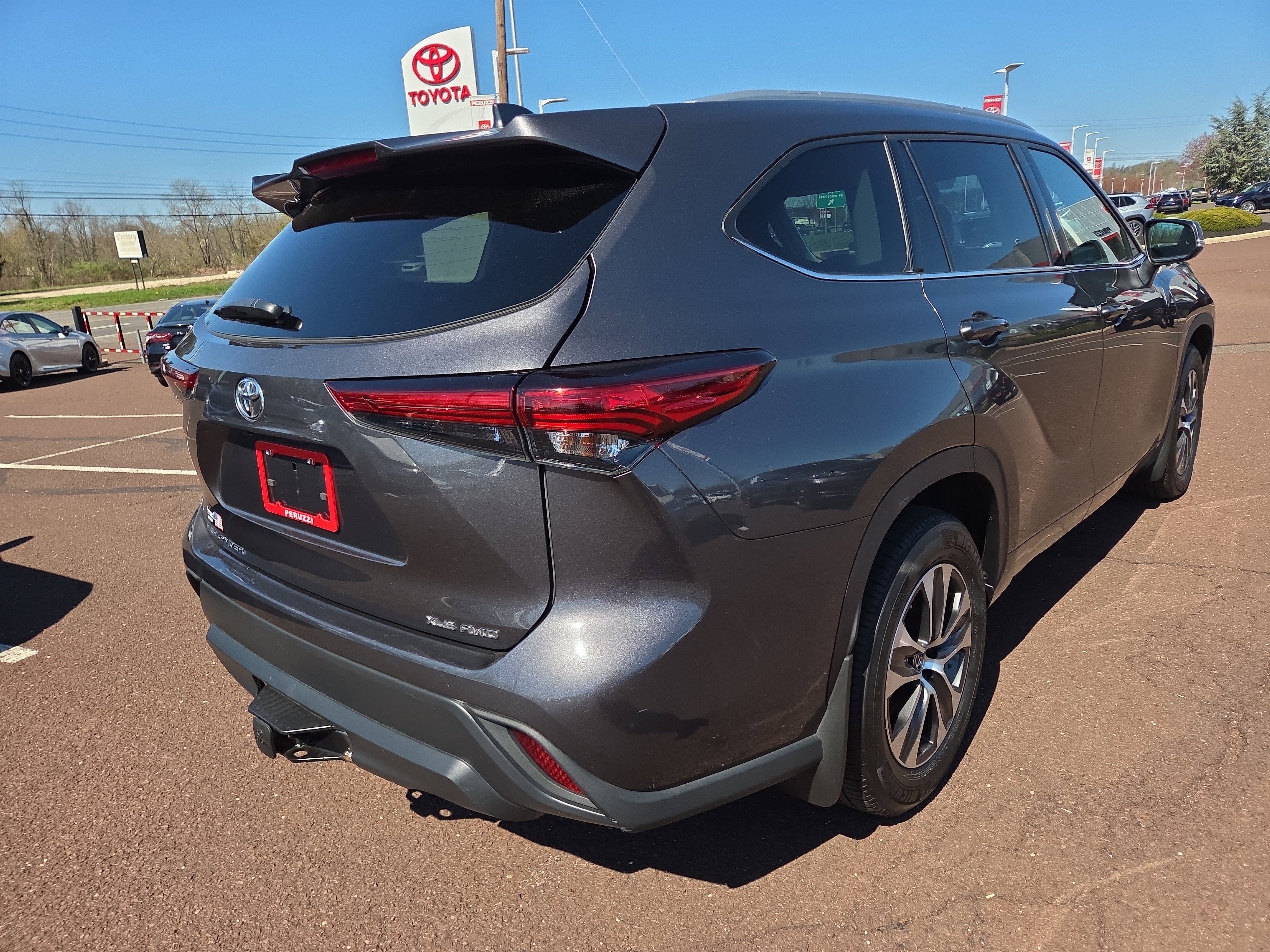 2022 Toyota Highlander XLE