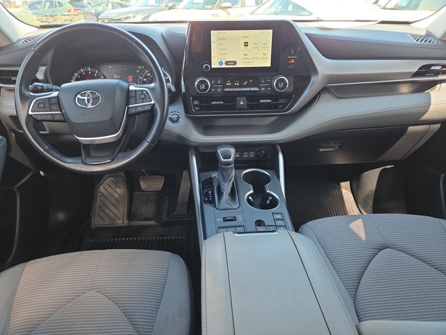 2023 Toyota Highlander LE