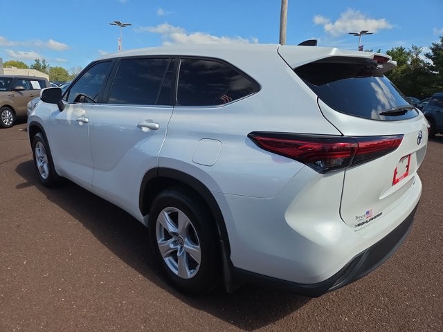 2023 Toyota Highlander LE