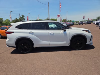 2023 Toyota Highlander XSE