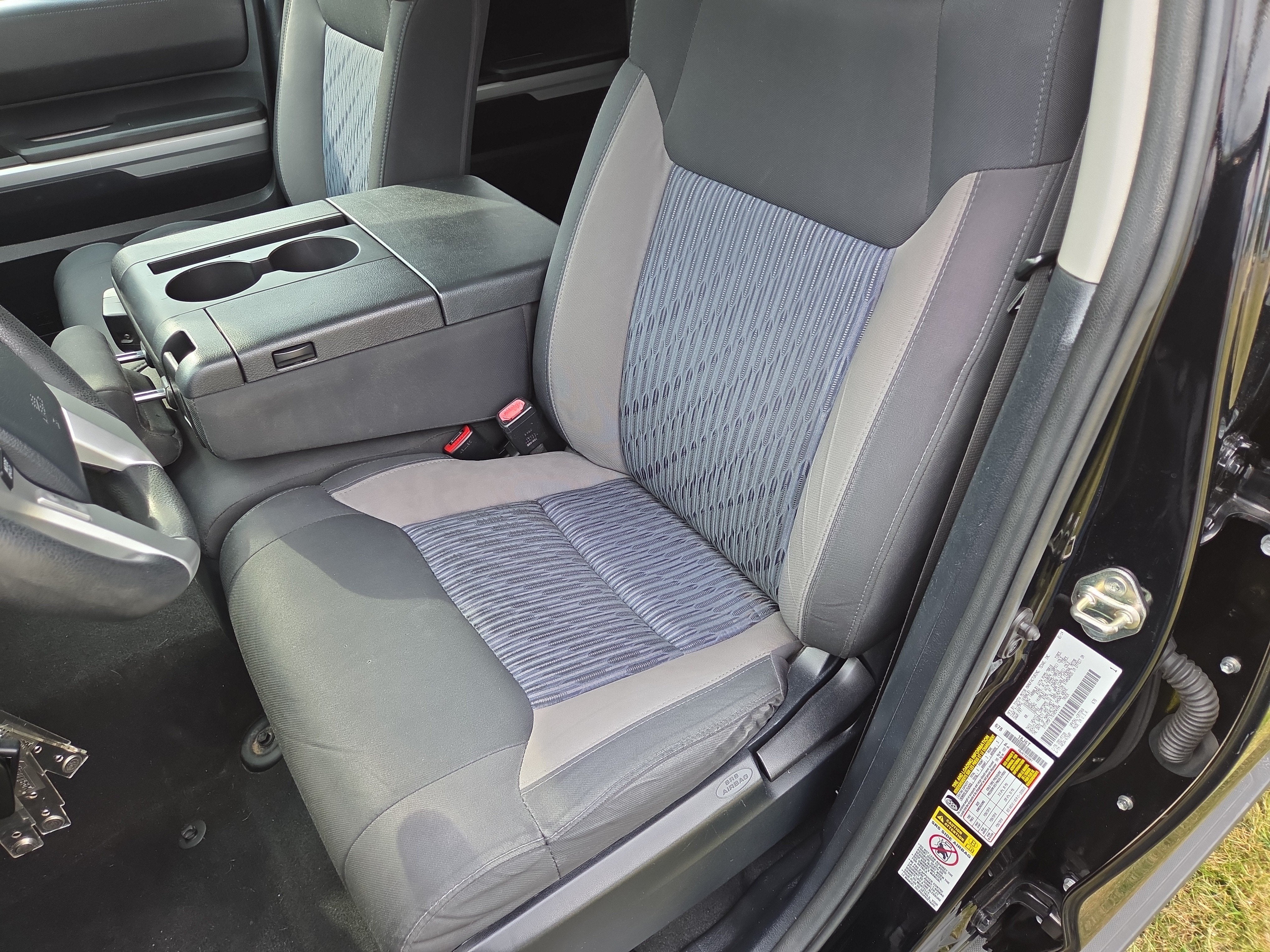 2014 Toyota Tundra SR5
