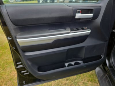 2014 Toyota Tundra SR5