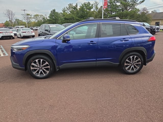 2024 Toyota Corolla Cross XLE