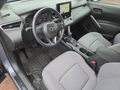 2023 Toyota Corolla Cross Hybrid SE