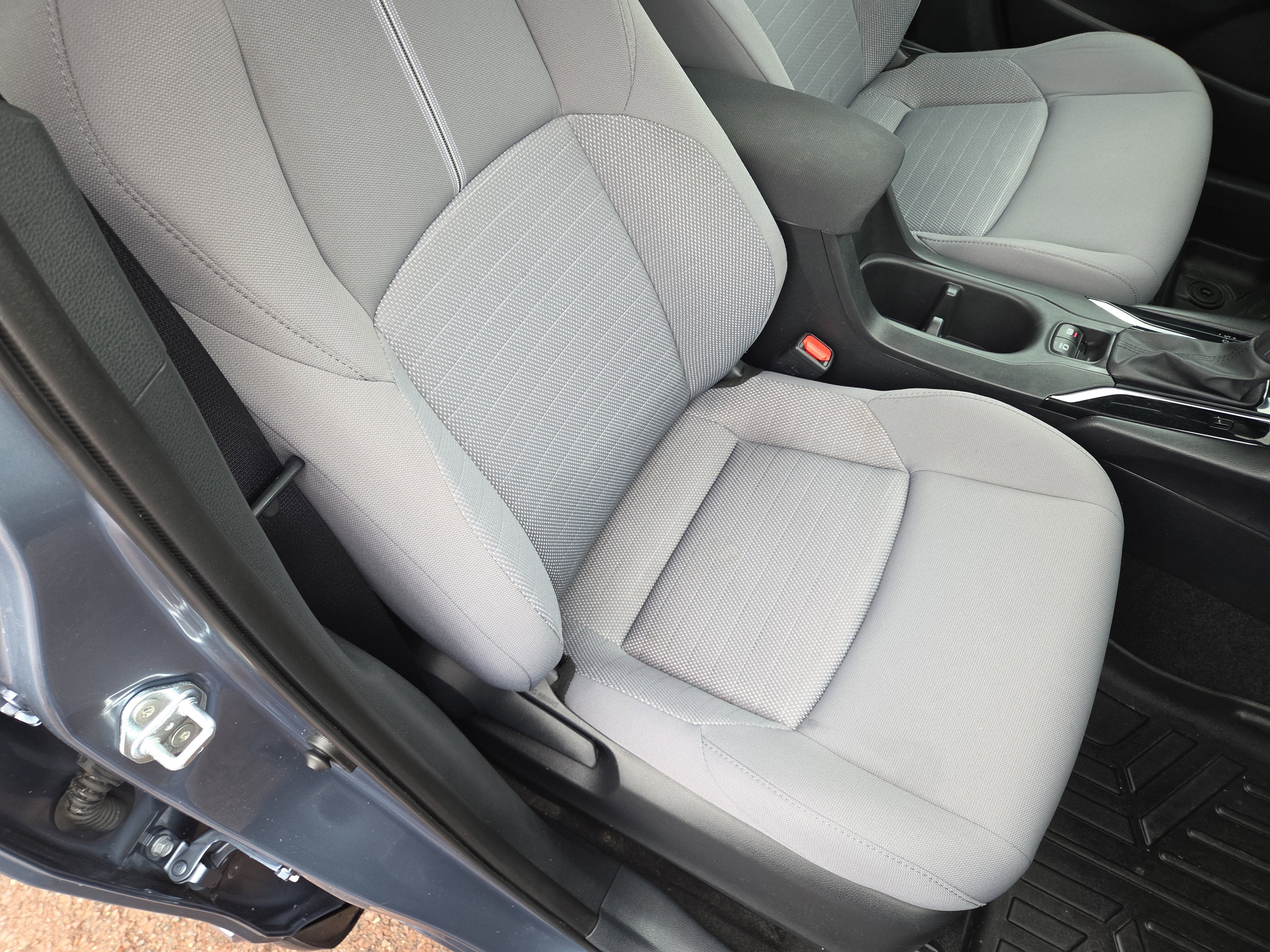 2023 Toyota Corolla Cross Hybrid SE