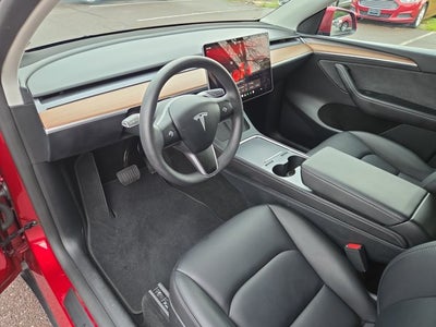 2024 Tesla Model Y Long Range