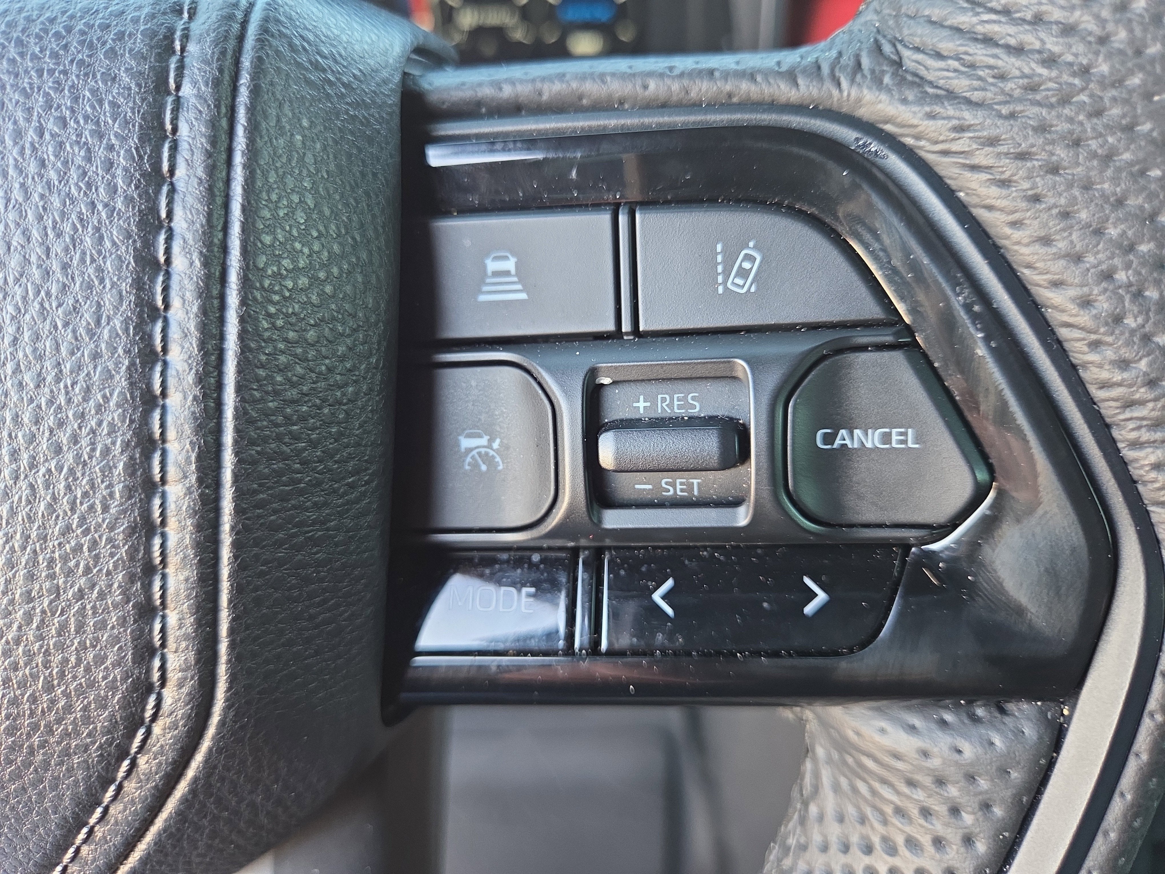 2024 Toyota Sequoia SR5