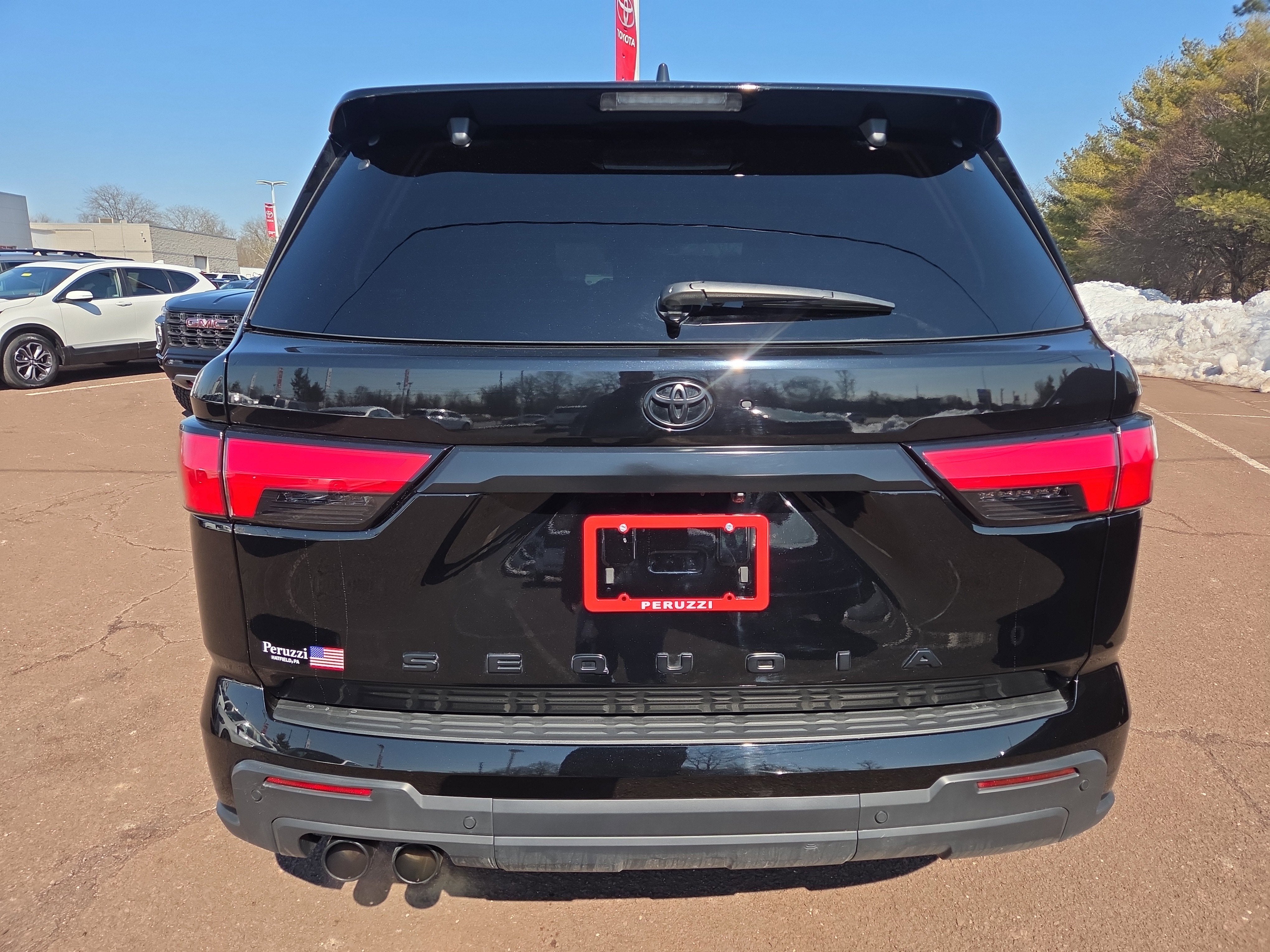 2024 Toyota Sequoia SR5