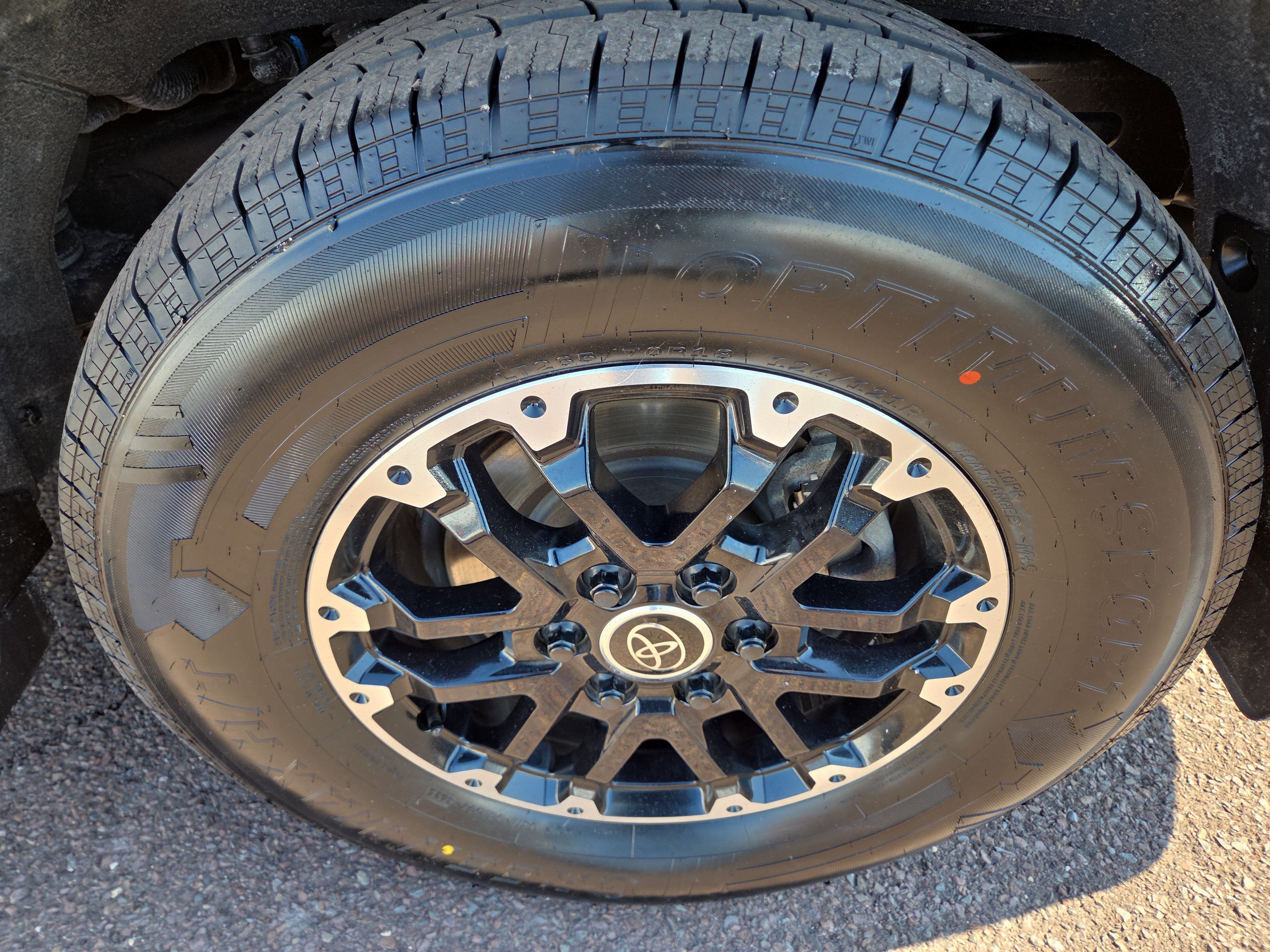 2023 Toyota Sequoia SR5