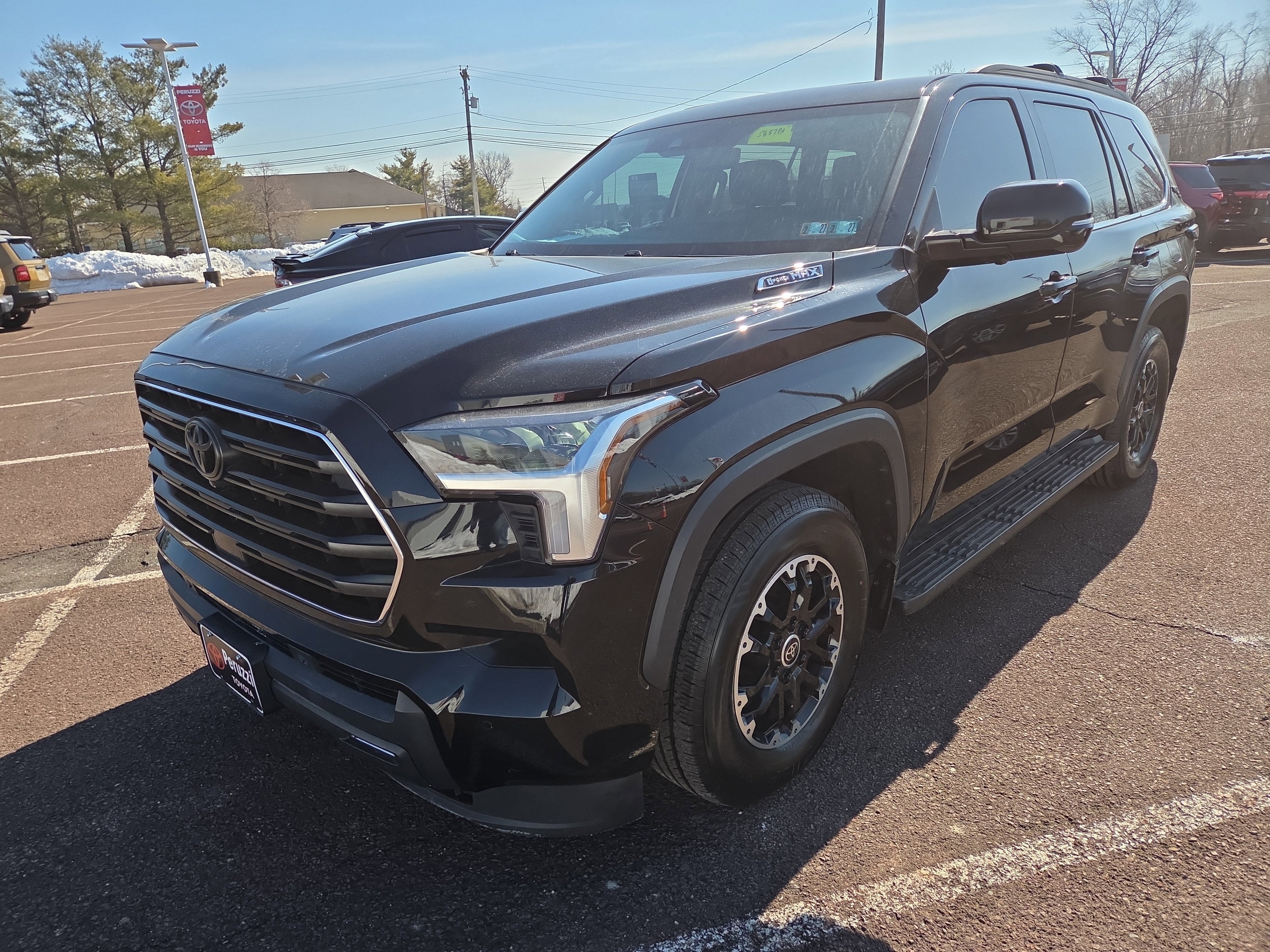 2023 Toyota Sequoia SR5