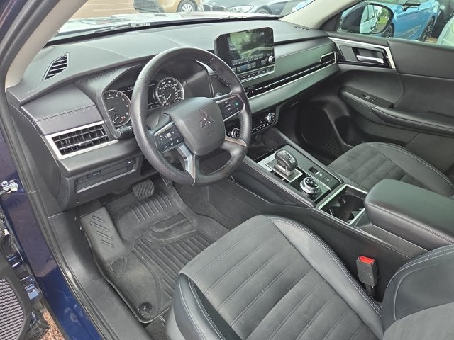 2024 Mitsubishi Outlander SE Black Edition