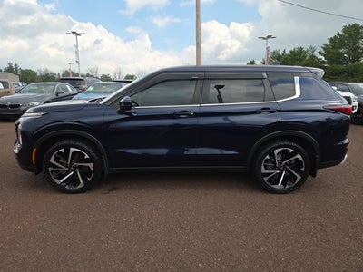 2024 Mitsubishi Outlander SE Black Edition