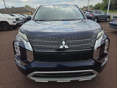 2024 Mitsubishi Outlander SE Black Edition