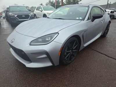 2024 Toyota GR86 Premium