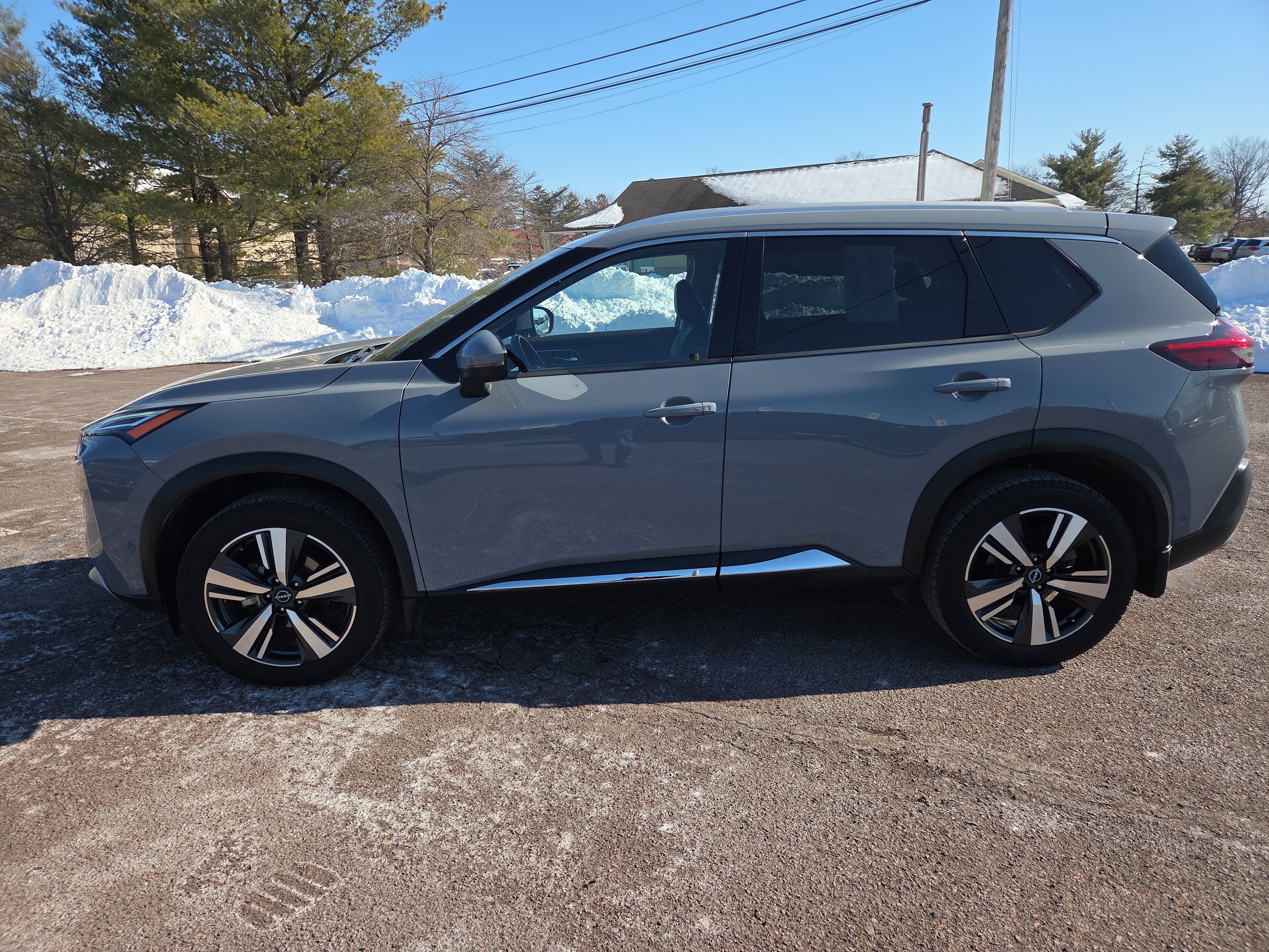 2022 Nissan Rogue Platinum