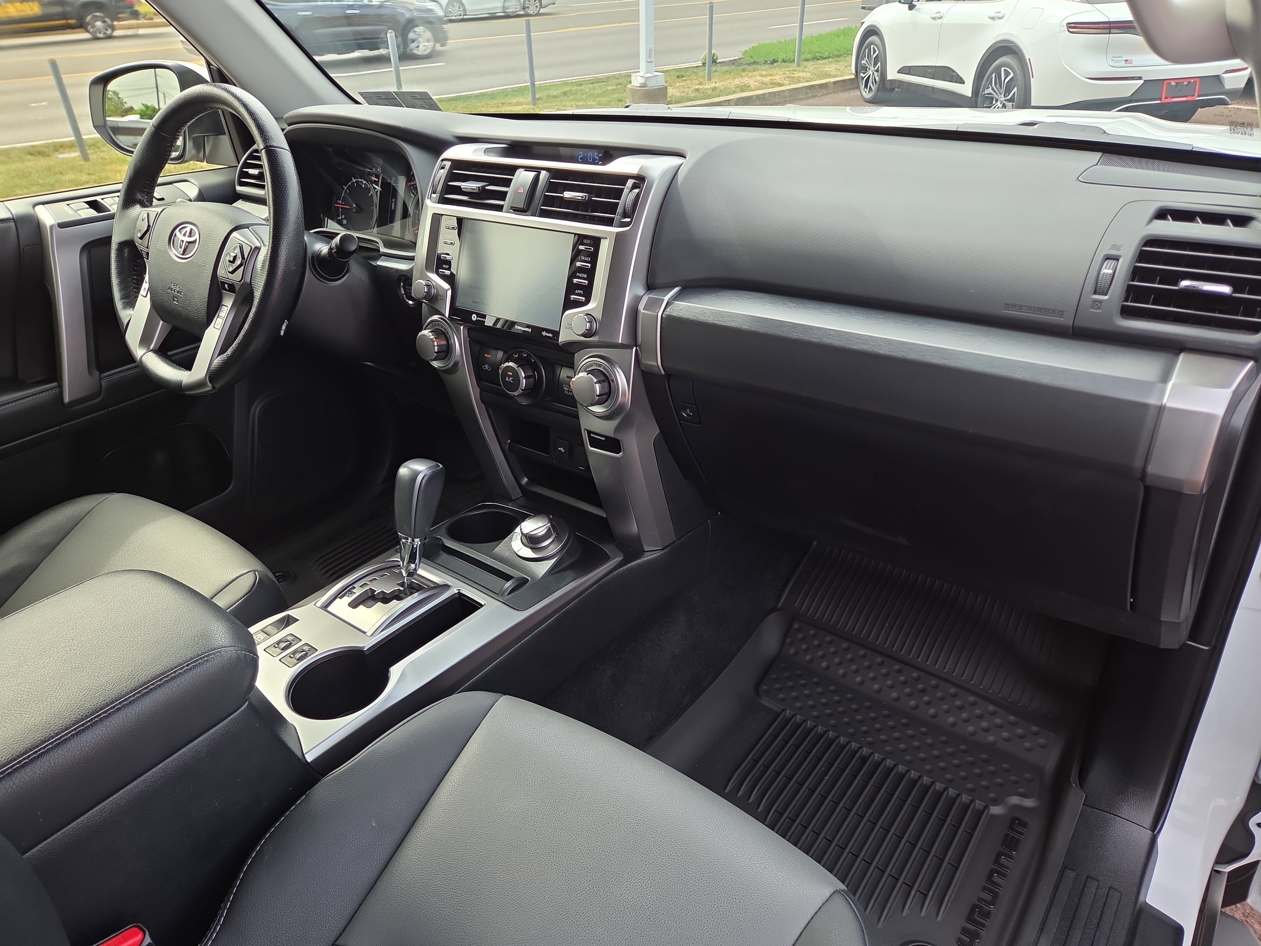 2024 Toyota 4Runner SR5 Premium